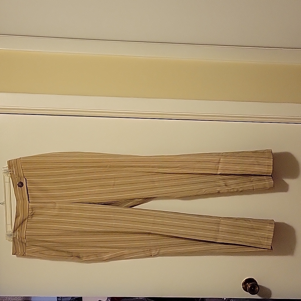My Michelle 2 piece Pant suit - Picture 7 of 12